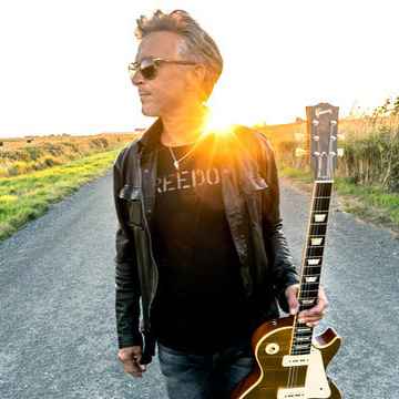 Colin James in Montreal
