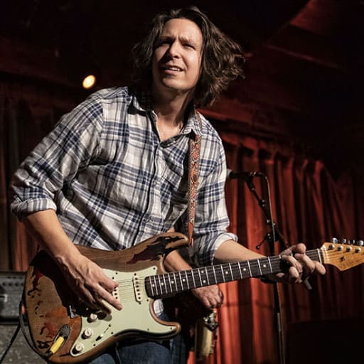 Davy Knowles in Montreal