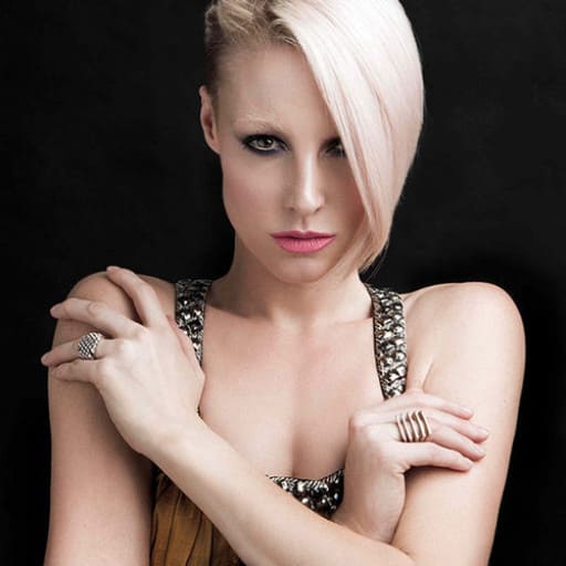 Emma Hewitt Montreal Tickets