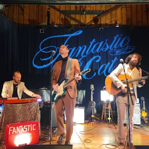 Fantastic Cat Montreal Tickets